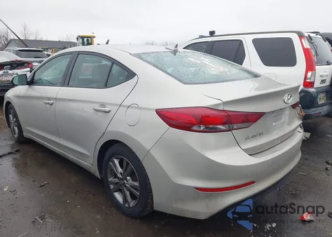 2017 Hyundai Elantra Se z USA, uszkodzony, nr VIN 5NPD84LF2HH019651